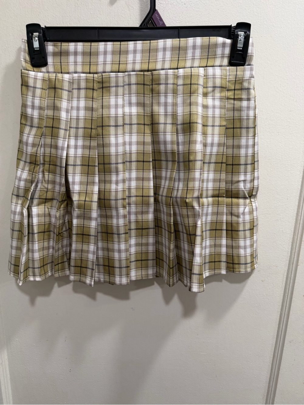 💛 5 for $25! NWT O. Vianca Olive Plaid Pleated Mini Skirt - Large - Picture 2 of 7